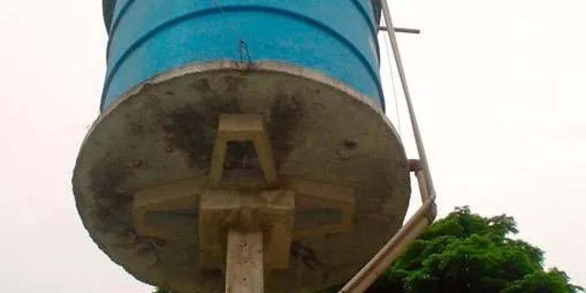 The Water Tower, Castle Acre: Landmark, landscape, sculpture, home